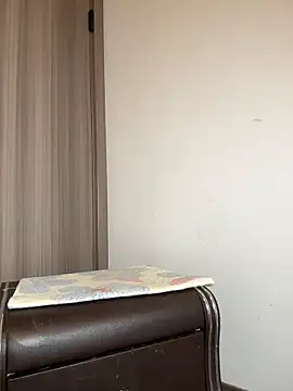 Snapshot of Cheating-wife chatting on 04.20.26 Cheating-wife online show from 04.20.26