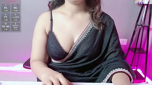 Snapshot of _MyMaira chatting on 04.02.26 MyMaira online show from 04.02.26