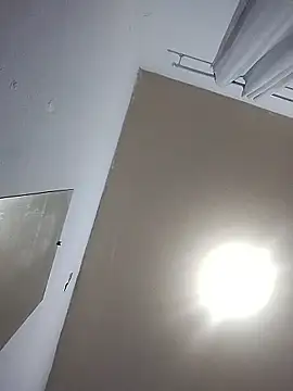 lauramartins77 online show from 01.16.26