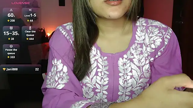 Snapshot of _Maanvi_ chatting on 05.02.26 Maanvi online show from 05.02.26
