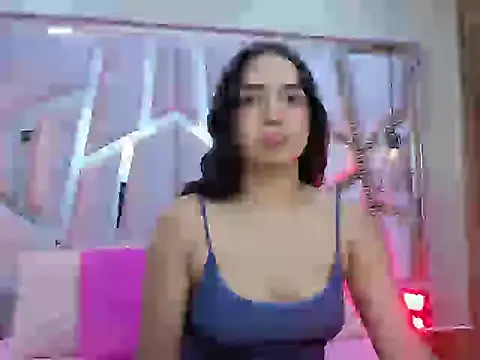 Emma Thompssonn online show from 04.14.26