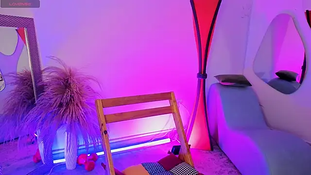 fransheskarossi online show from 04.19.26