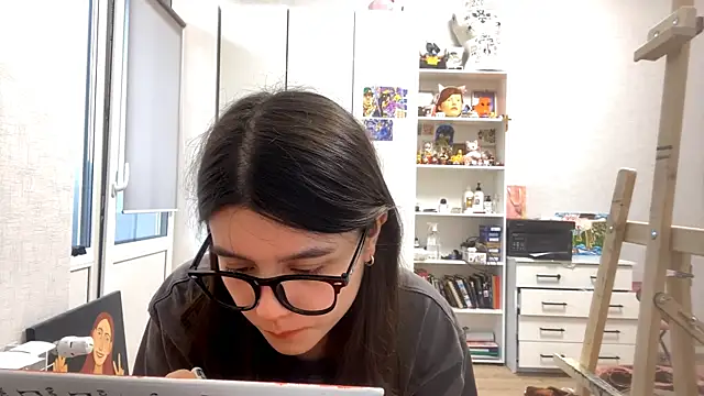 SaintMari online show from 04.04.26