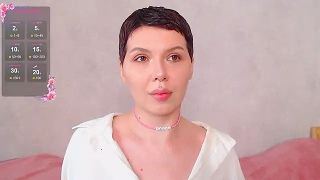 Elise Day online show from 05.17.26