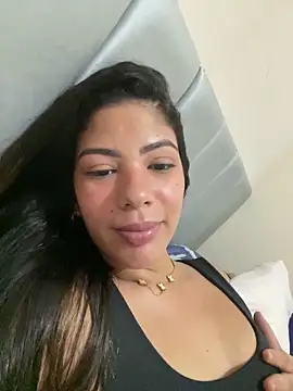 Snapshot of paola_oliveira chatting on 02.26.26 paola oliveira online show from 02.26.26