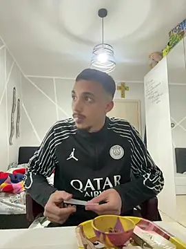 Snapshot of piccolo2002 chatting on 03.07.26 piccolo2002 online show from 03.07.26