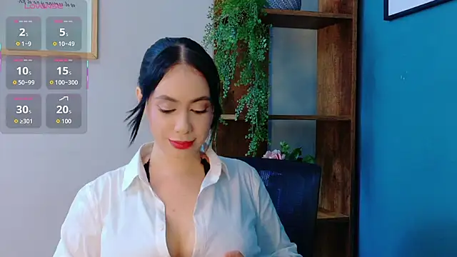 Sienna-Gold online show from 02.10.26