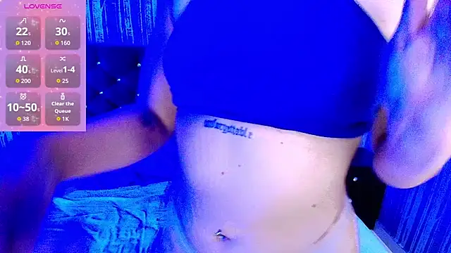 Snapshot of Adynrousse chatting on 02.20.26 Adynrousse online show from 02.20.26