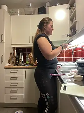 justsomeoneuknow online show from 02.19.26