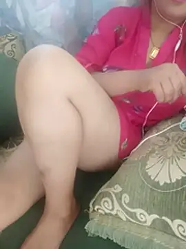 Snapshot of Naughty-Yousra chatting on 08.02.26 Naughty-Yousra online show from 08.02.26