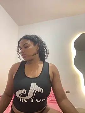 Snapshot of Valerii__smithh chatting on 04.23.26 Valerii smithh online show from 04.23.26