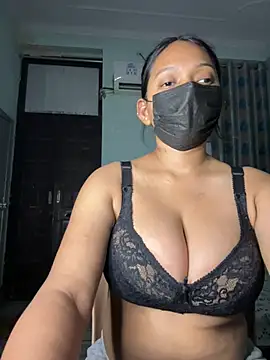 RadhikaHotty online show from 04.29.26