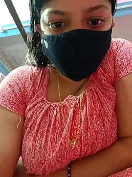 Snapshot of diyabannerjee chatting on 02.14.26 diyabannerjee online show from 02.14.26