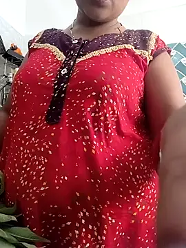 Hot-Tinaa online show from 05.07.26