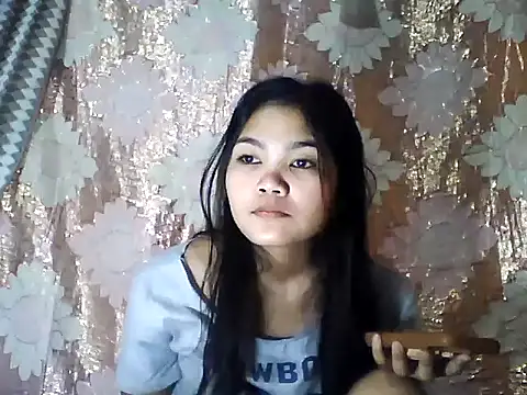 PinaySkinnyJust18 online show from 03.23.26