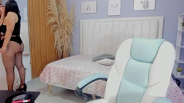 Snapshot of helen_jonesx chatting on 02.25.26 helen jonesx online show from 02.25.26