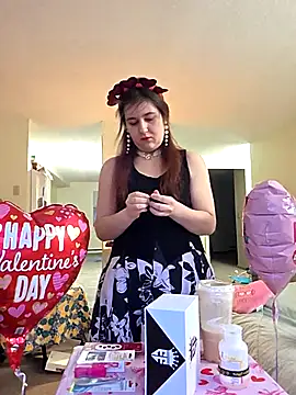 Snapshot of Ashlovescannabis chatting on 02.11.26 Ashlovescannabis online show from 02.11.26