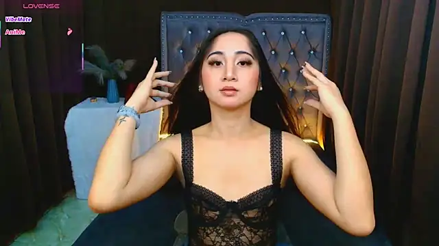 Maureen Hilton online show from 02.23.26