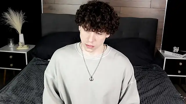 Snapshot of TylerGibson chatting on 02.25.26 TylerGibson online show from 02.25.26