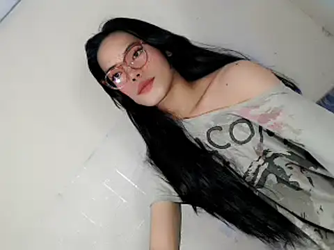 Snapshot of Urhotfucking_veronica1 chatting on 03.01.26 Urhotfucking veronica1 online show from 03.01.26