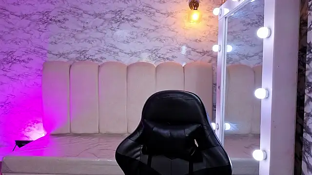 Snapshot of Melisa_v chatting on 02.24.26 Melisa v online show from 02.24.26