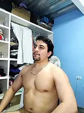 Snapshot of AxelWhitte chatting on 02.04.26 AxelWhitte online show from 02.04.26