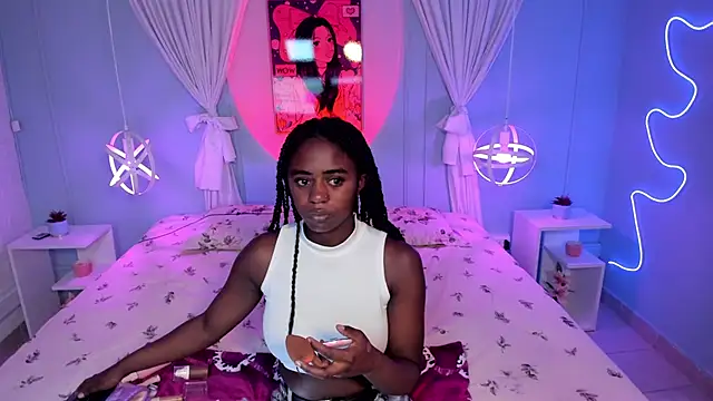 naomi campell online show from 02.19.26