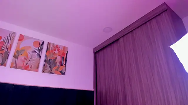 Snapshot of IrinaBlanc chatting on 03.03.26 IrinaBlanc online show from 03.03.26