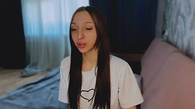 linda foxy black online show from 02.25.26