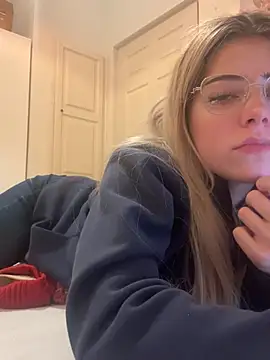 MelliMoon online show from 02.19.26