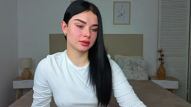 Snapshot of Silena_sky chatting on 02.02.26 Silena sky online show from 02.02.26