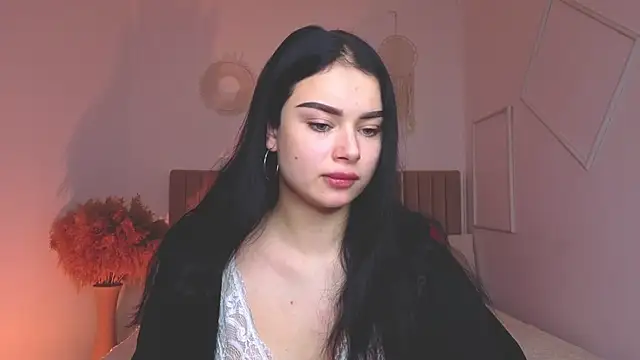 Snapshot of Silena_sky chatting on 02.27.26 Silena sky online show from 02.27.26