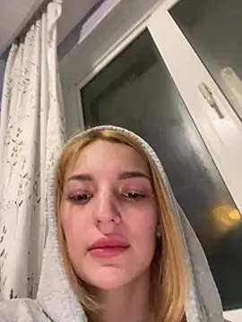 Snapshot of SashaPri chatting on 02.19.26 SashaPri online show from 02.19.26