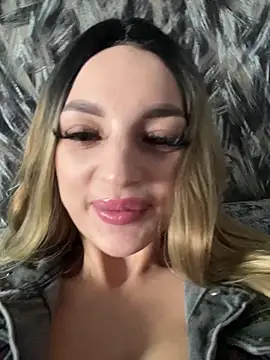 Snapshot of SashaPri chatting on 02.27.26 SashaPri online show from 02.27.26