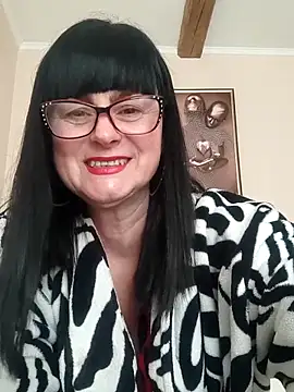 Snapshot of AliceSwan57 chatting on 04.25.26 AliceSwan57 online show from 04.25.26