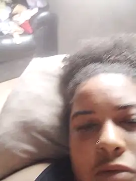 Snapshot of vaniyna chatting on 02.24.26 vaniyna online show from 02.24.26