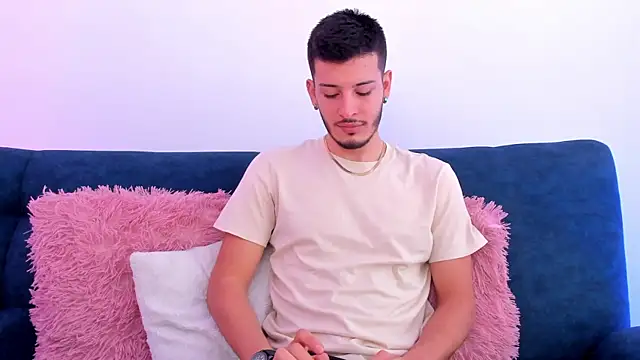 Snapshot of josh__val chatting on 05.15.26 josh val online show from 05.15.26