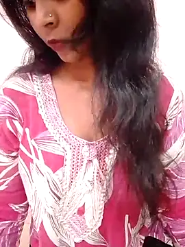 Snapshot of Ayesha_Khan1 chatting on 04.06.26 Ayesha Khan1 online show from 04.06.26