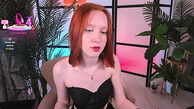 Snapshot of Sia_Hart chatting on 06.21.26 Sia Hart online show from 06.21.26