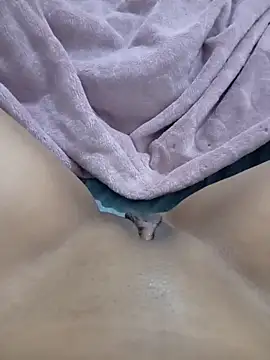 Snapshot of hanina127 chatting on 02.20.26 hanina127 online show from 02.20.26