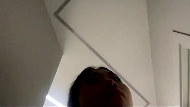 SweetMiaXO online show from 02.27.26