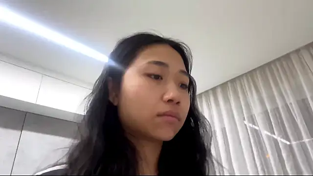 SweetMiaXO online show from 03.02.26