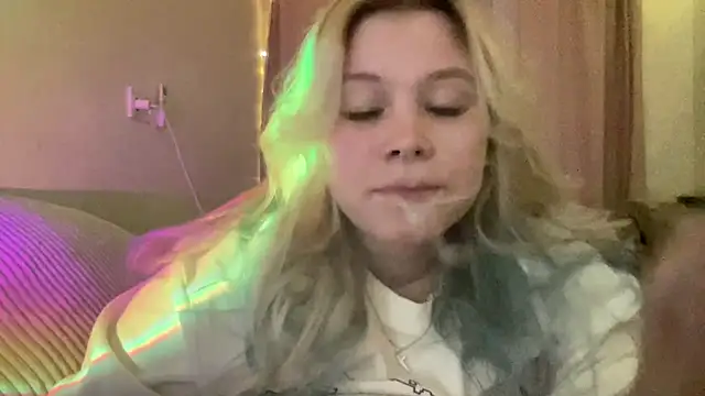 Lulu Di online show from 03.22.26