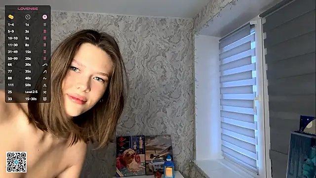 Snapshot of CindyHines chatting on 02.07.26 CindyHines online show from 02.07.26