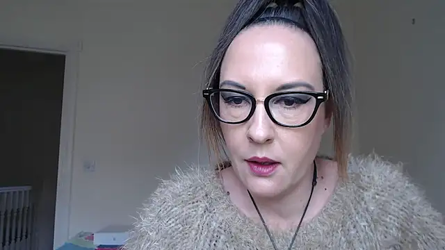 PsychicDominatrix online show from 03.24.26