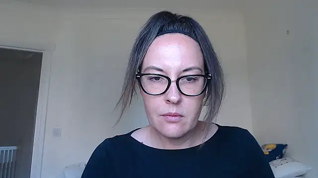 Snapshot of PsychicDominatrix chatting on 07.09.26 PsychicDominatrix online show from 07.09.26