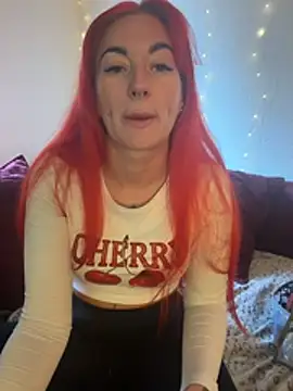 Snapshot of MrsRedFoxy chatting on 03.15.26 MrsRedFoxy online show from 03.15.26