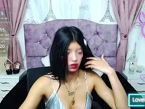 Esmeralda-18 online show from 02.06.26