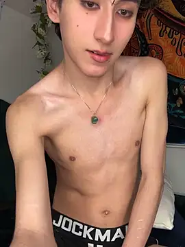 Snapshot of noynxz chatting on 02.04.26 noynxz online show from 02.04.26