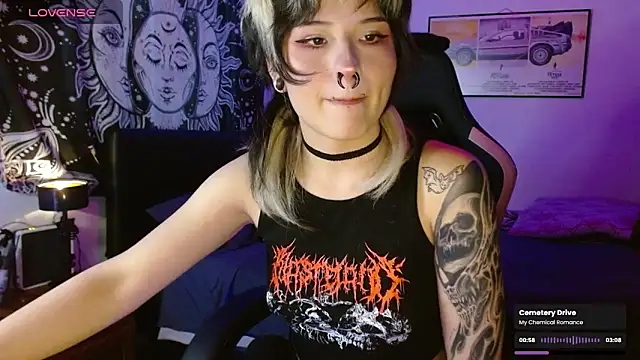 Snapshot of neena_nyx_ chatting on 01.31.26 neena nyx online show from 01.31.26